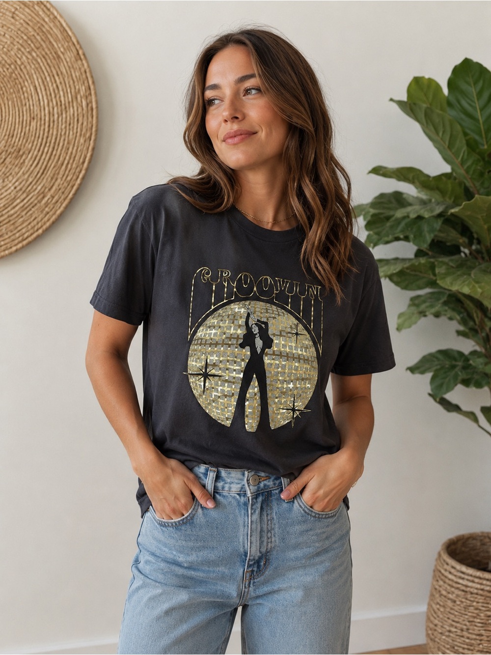 Marine Layer Y2K Grungecore Festival Concert Black Graphic Tee with Gold Disco M